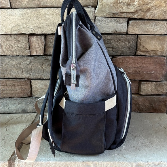 Hafmall black and grey cloth backpack diaper bag - Picture 9 of 15